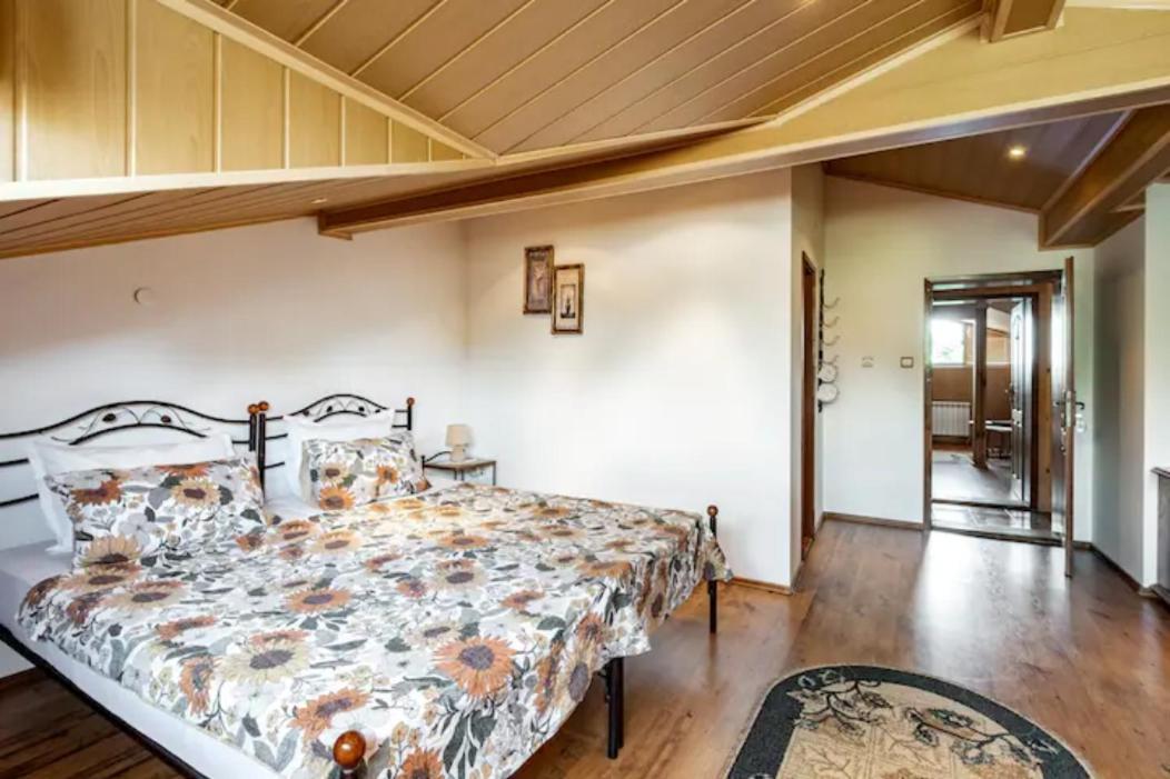 Guest House Geranium Arbanasi Eksteriør billede